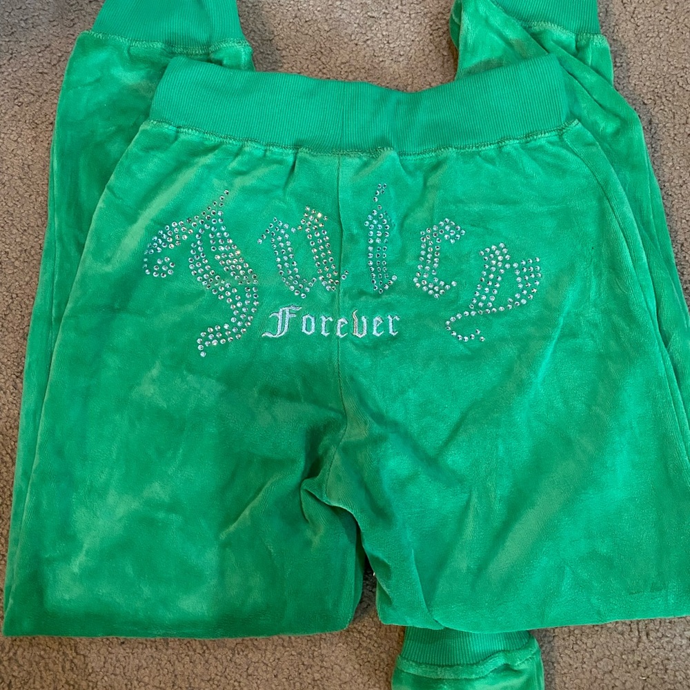 Almost new matching juicy couture forever 21 sweatsuit
